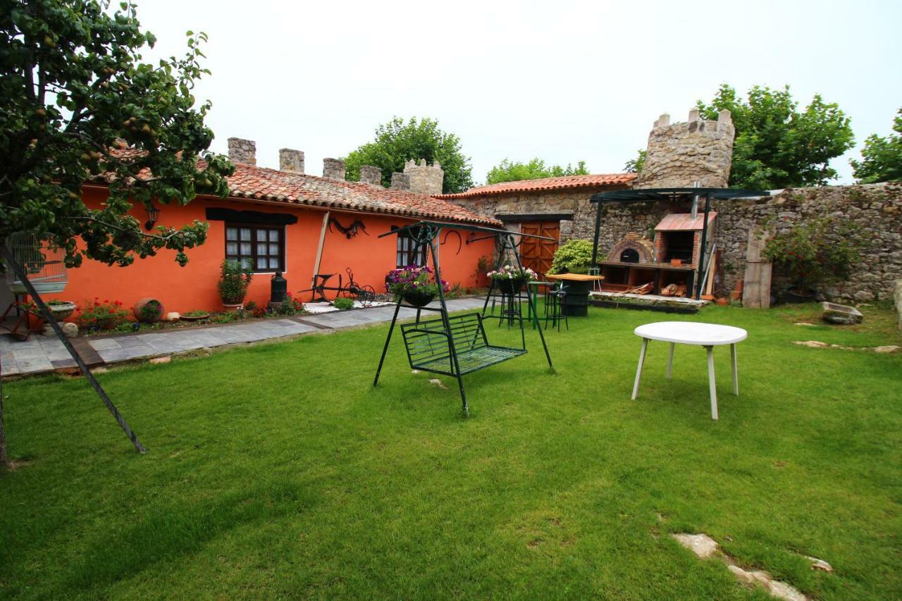 Posada De Bielva Buitenkant foto